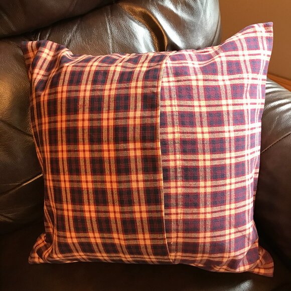 Christmas Nativity Pillow Cover: Handmade Holiday Décor, It is the Night, 18x18 - Picture 10 of 10